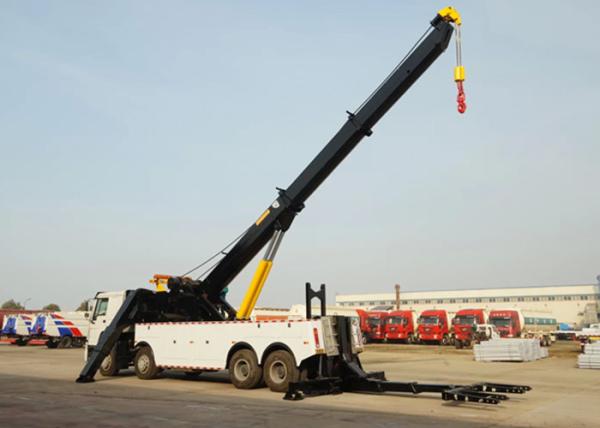 HOWO 8X4 371HP 420HP 360 Degree Rotation Wrecker Tow Truck