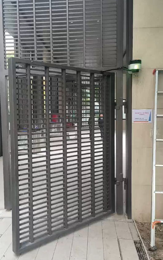 Automatic Gate Opener with DC24V Power, 90N.m Output Torque, and Aluminum Alloy Construction for Heavy-Duty Swing Gates