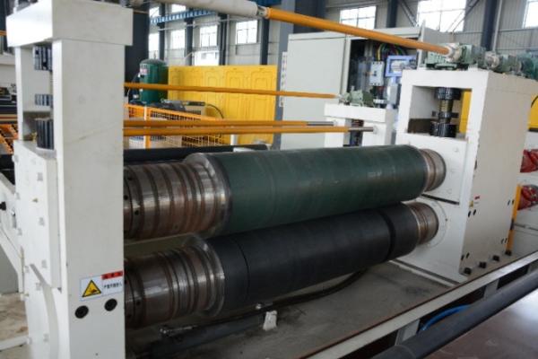 Máquina de corte de aço 220/380/415/440V da bobina da elevada precisão 4x1350mm