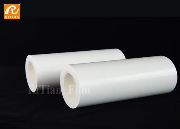 O solvente branco do filme da proteção do carro da pintura baseou anti UV da colagem acrílica por 6 meses