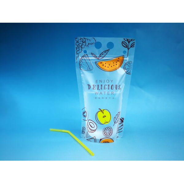 100 Pcs Drink Pouches with Holes Freezable Juice Pouches Zipper Plastic Pouch Drink Bags for Cold Hot Drinks for Adults and Kids