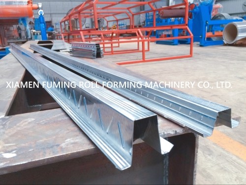 Специализированный Top Hat Roll Forming Machine Industrial для профиля Бэттен