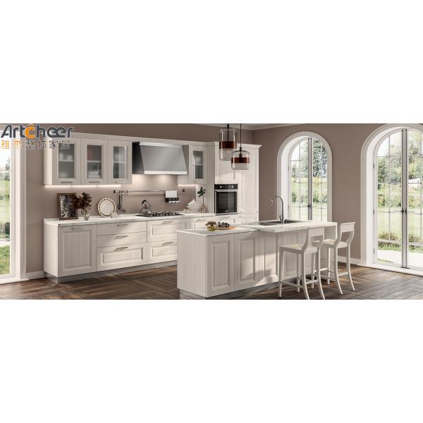 Durable Designer Solid Wood Melamine Kitchen Cabinet Italian Design for Modern Homes