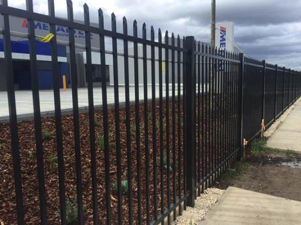 2019 galvanized and powder coated Steel Iron Fence 2100x2400mmm 25MM