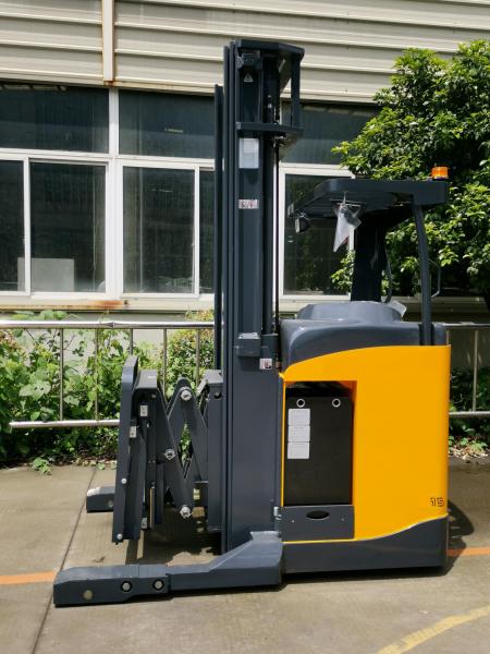 Double Scissor Electric Reach Truck for Smooth and Easy Lifting of 1.5 Ton 2 Ton