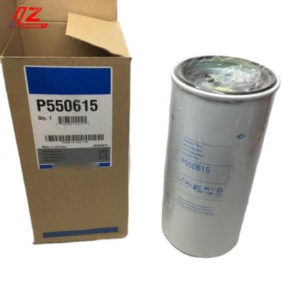 Filtre hydraulique d'huile pour camions de la série 4 P550615 Adapté à l'alimentation du moteur 114 C/360