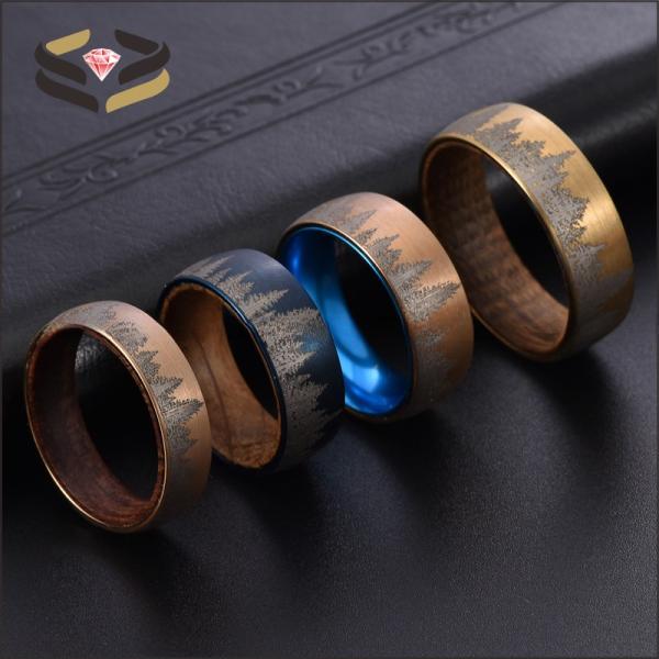 Anillo de boda de tungsteno para hombre Black Forest Mountain, forma de diamante, 8 mm, con forro de madera de barril de whisky