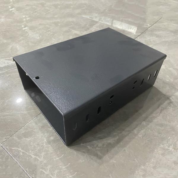 Steel Cable Management System Hot Dipped Galvanized Cable Tray Wall / Ceiling Installation For Space Saving