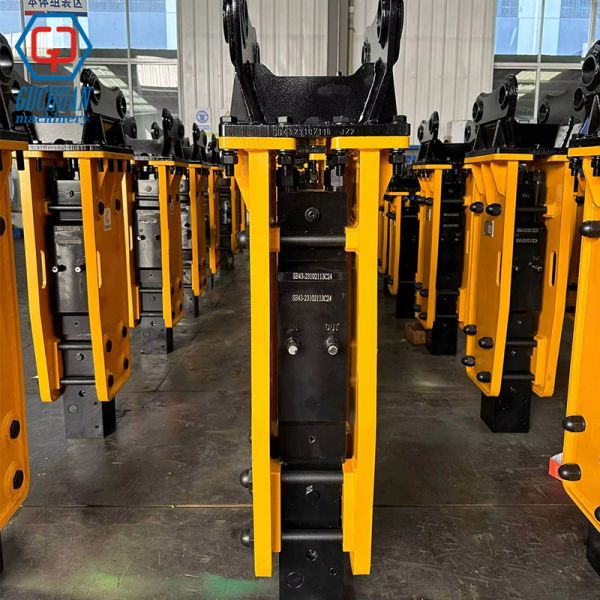 Guchuan SB43 / GCB75 413Kg Open-Type Hydraulic Hammer for 6-9 Ton Excavators​ 75mm Chisel