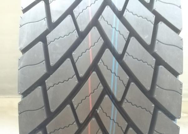 High Stability 16 Inch Truck Tires , Driving Axle Tires 12R22.5 For Rainy / Wet Condition