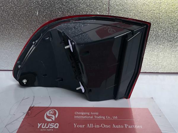 Left Rear Tail Light Assembly Replacement 63217306161 For BMW F10 2015