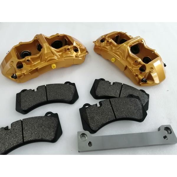 Золотые крумциркули GT6 и пусковые площадки с кронштейнами для фронта Nissan R35