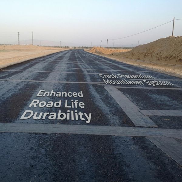 Waterproof Asphalt Crack Tape Pavement Stress Absorbing Reinforcement Tape