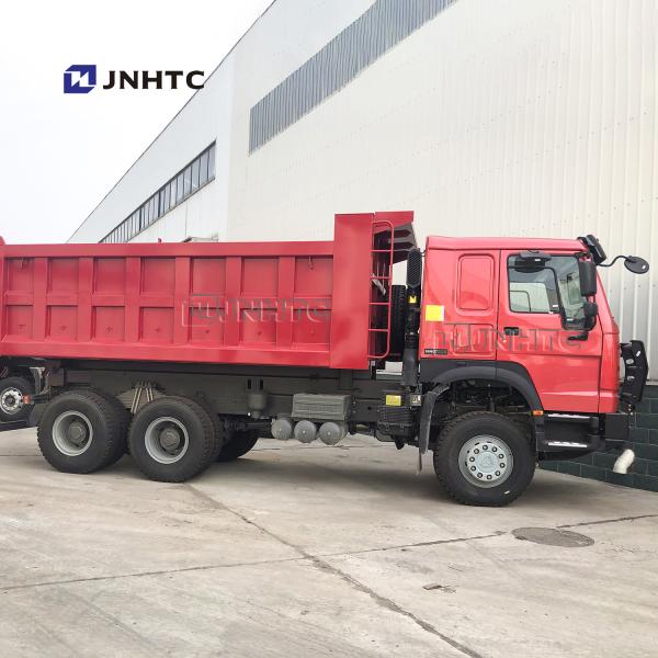 Caminhão basculante da cor vermelha 336hp Sinotruk Howo com 10 rodas e capacidades 18m3