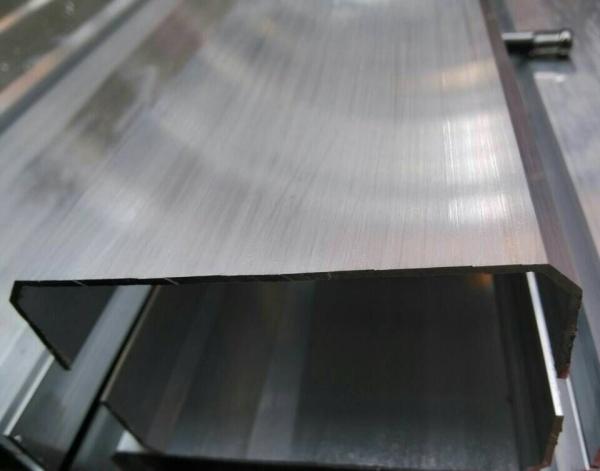 89MM Width Mill Finish Aluminium Skirting Boards Profiles for Building Cable Channel Use