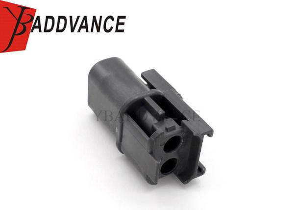 2 conectores do sensor da batida de Pin Male Automotive VG 30 7122-1824-40/MG610499-4