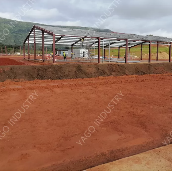 Weatherproofing Prefabricated Steel Structure Workshop Insulated Sandwich Panel