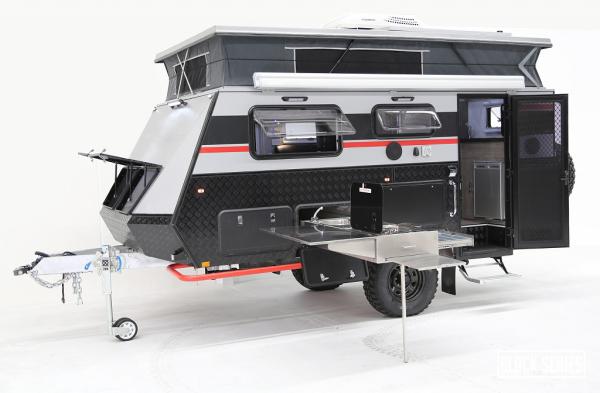 Camping Trailer With Hard Top Luxury Leather Sleeper Lounge Aluminum Roof Insulation