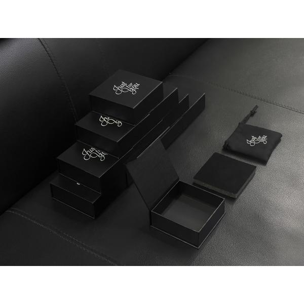 Customized Paper Black Magnet Jewelry Box and Pouches