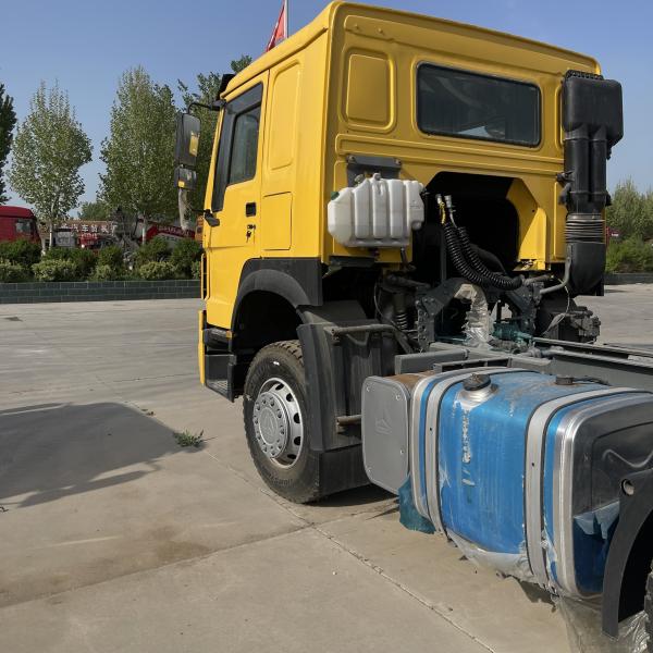 Howo T7 Sinotruk Tractor Truck 6x4 Left / Right Hand Driving Euro 2 10 Tires