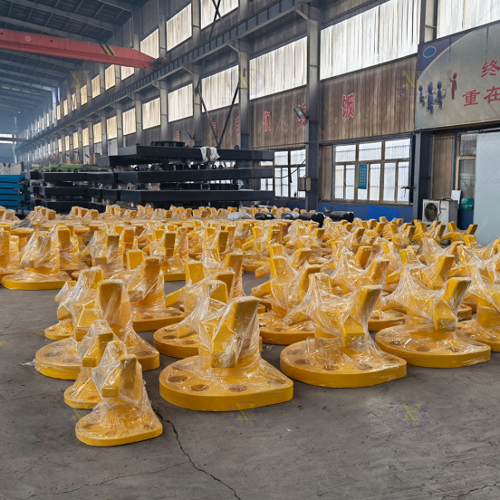 Mooring Equipment 1000kN Horn Bollard Marine Steel Cast Iron Bollard - Mooring Equipment and Bollard