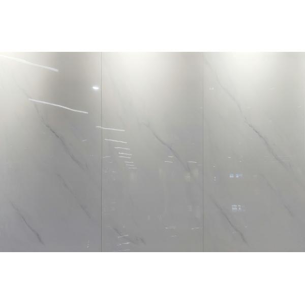 White Polished Glazed Porcelain Tile 900x1800mm Non-Slip Floor