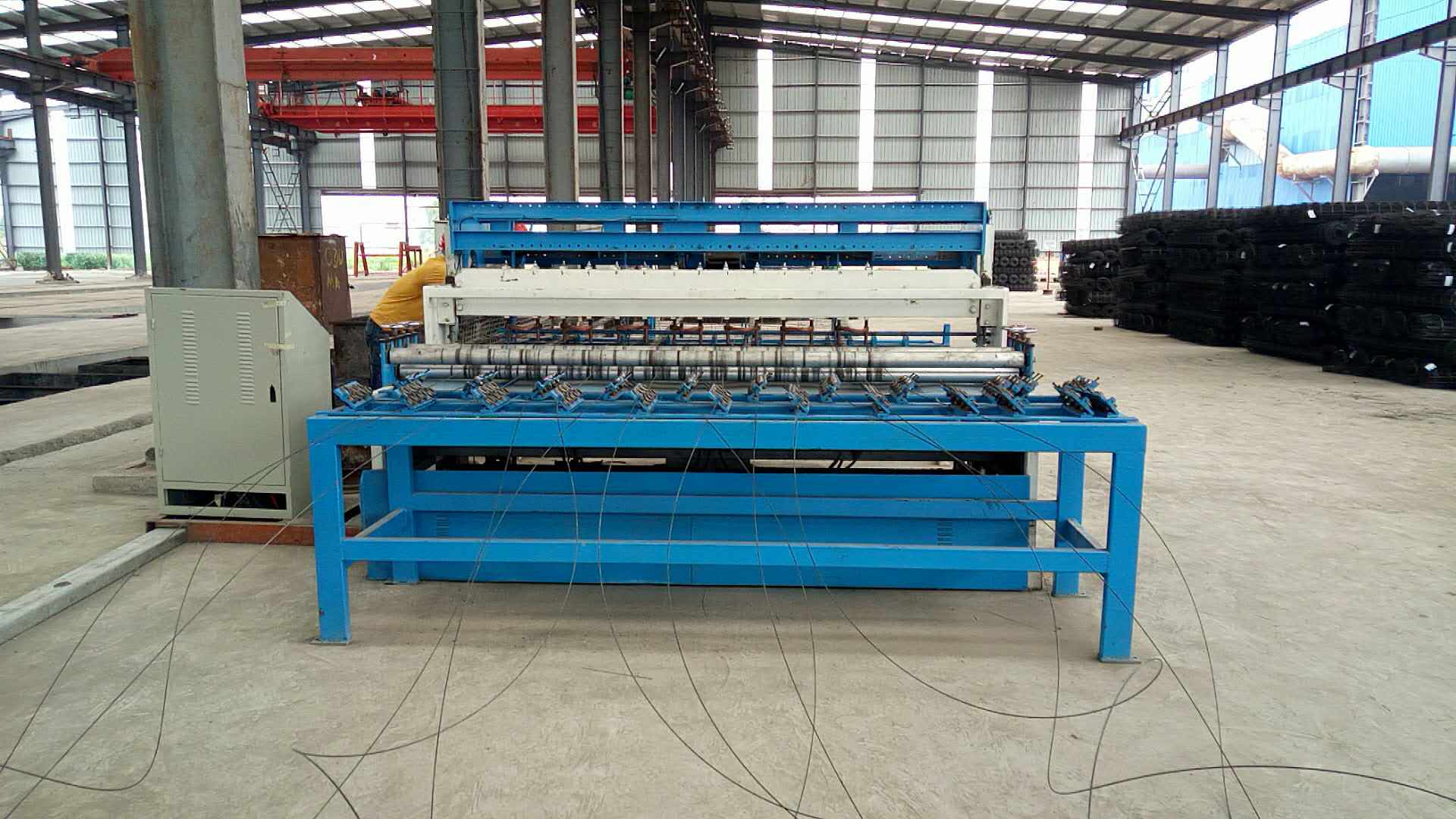 CNC повторно использует более менее трудовой сварочный аппарат сетки крена 6mm