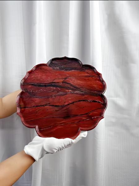 bandeja de mármol de seda roja de Brasil    Luxo artesanal para elegancia atemporal y sofisticación versátil