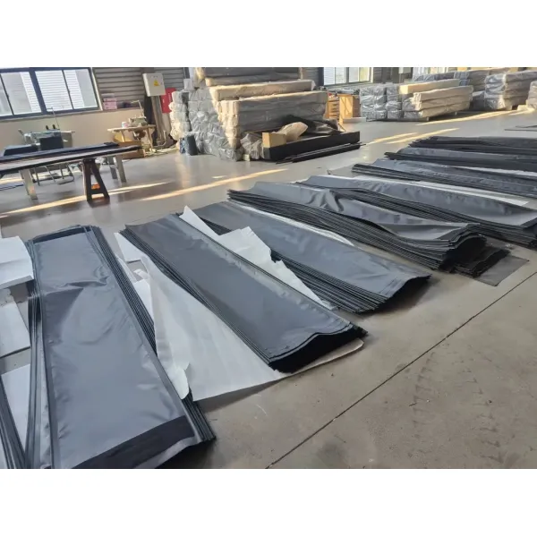 Cold Storage Warehouse Adjustable Inflatable Loading Dock Shelter with Sealing and Insulation