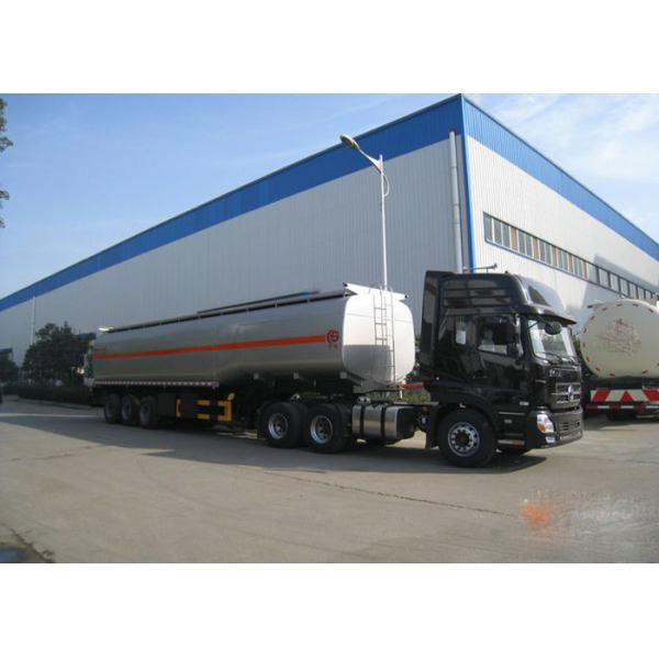 Semi axes du camion 3 de réservoir de stockage de pétrole de remorque 60Tons 45-60CBM pour le transport d'huile