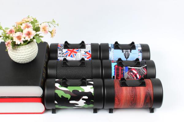 CH-M03 medium barrel with flashlight bluetooth speakerTwo hands free bluetooth speaker Blue / Camouflage Green / Flag