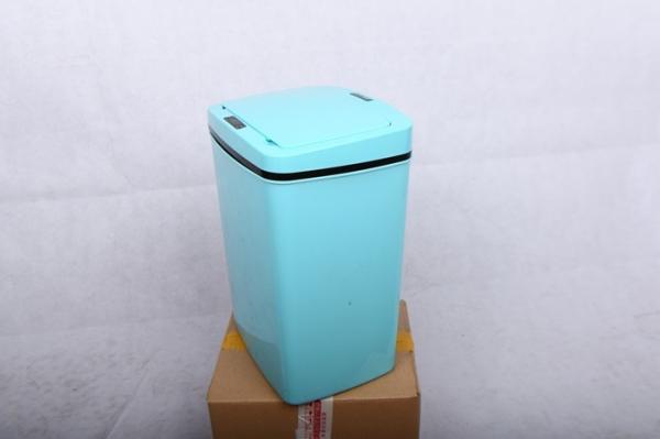 Blue Sensible Eco Living Trash Can , 12L Self Opening Garbage Can Eco - Friendly