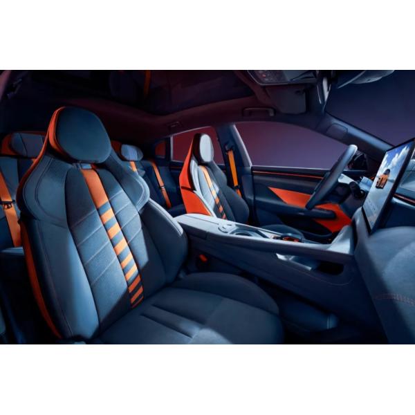 ZEEKER 001 AWD Pure Electric Vehicle with 675km Range and Ternary Lithium Ion Battery