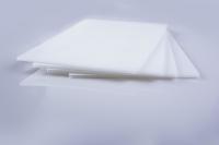 Folhas de plástico ondulado branco 4x8 resistente a agitação PP placa de plástico ondulado oco
