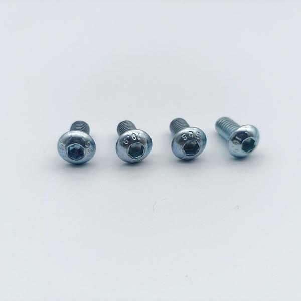 DIN Stanard acier au carbone Zinc Finition hexagonale