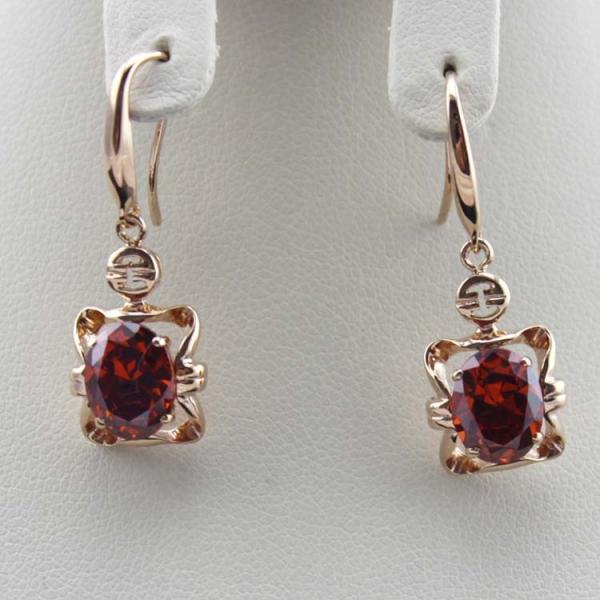 Fine Jewelry Rose Gold Plated Oval Pink Cubic Zirconia Dangle Earrings (PSJ06035)