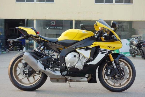 A motocicleta de Yamaha 1000cc com líquido esfriou, motocicleta de visita elétrica de 4 cursos