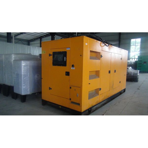 Soundproof And Weatherproof Steel Enclosure Silent Generator Set With Single-phase Or Three-phase And Water-cooled Cooling System