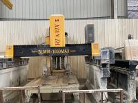 Machine à découper et fraisage linéaire à double poutre de type pont pour pierre à grande échelle en forme spéciale