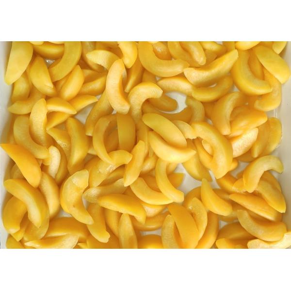 Естественный вкус 15oz персика законсервировал отрезанные персики в сиропе