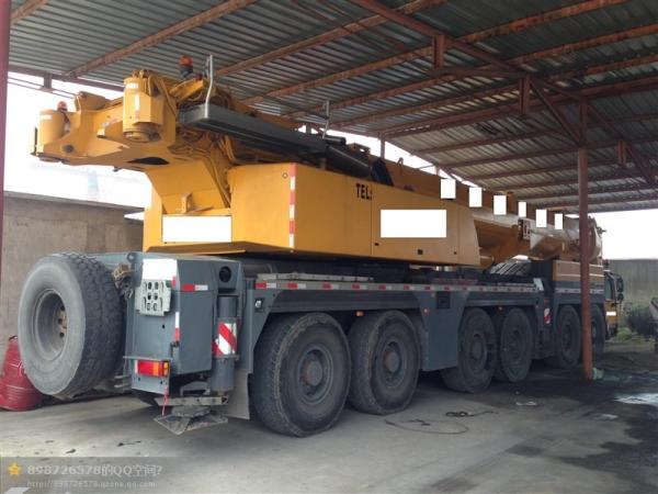 250T used LIEBHERR ALL TERRAIN crane 2009