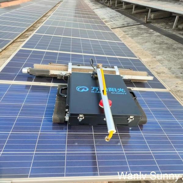 Fuel Lithium Battery Cleaning Robot for Photovoltaic Panels Where Telescopic Rod Fails