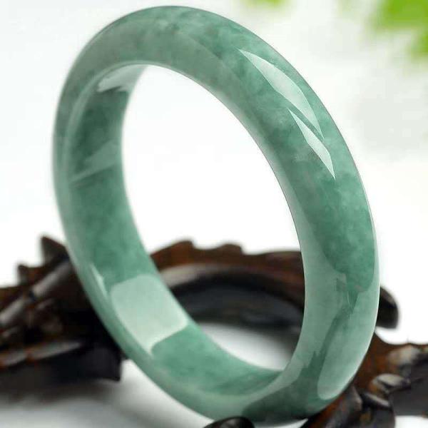 Natural Dark Green Jade Bracelet a Timeless Piece of Jewelry for Your Collection
