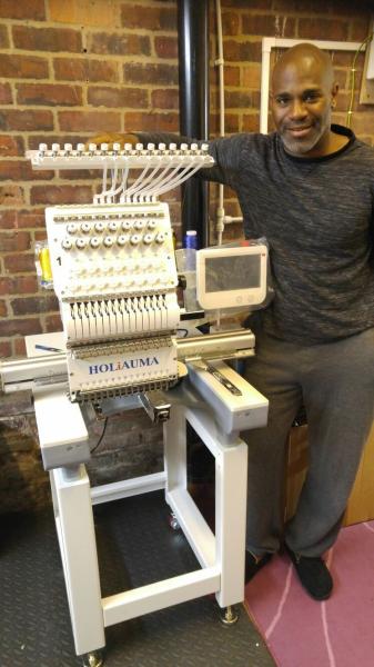 2018 Industrial embroidery machine with best dahao system like tajima computer embroidery machine