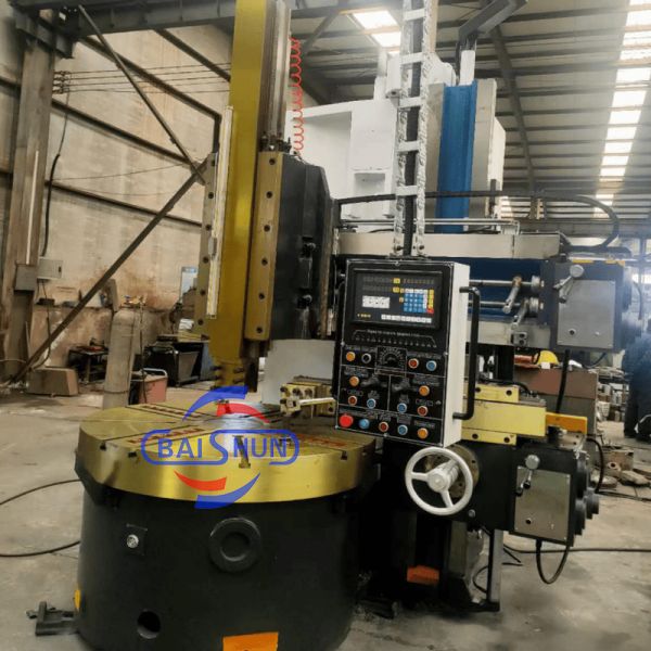 Heavy Duty Vertical Lathe Machine with 1600 mm Max. Turned Length and 5tons Max.load Capacity
