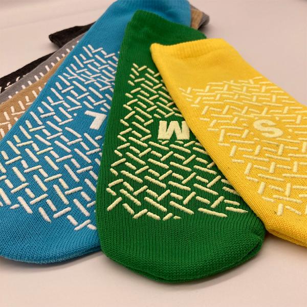 Wholesal Medical  Patient Slippers Non-Skid Anti-Skid Socks  with Customized