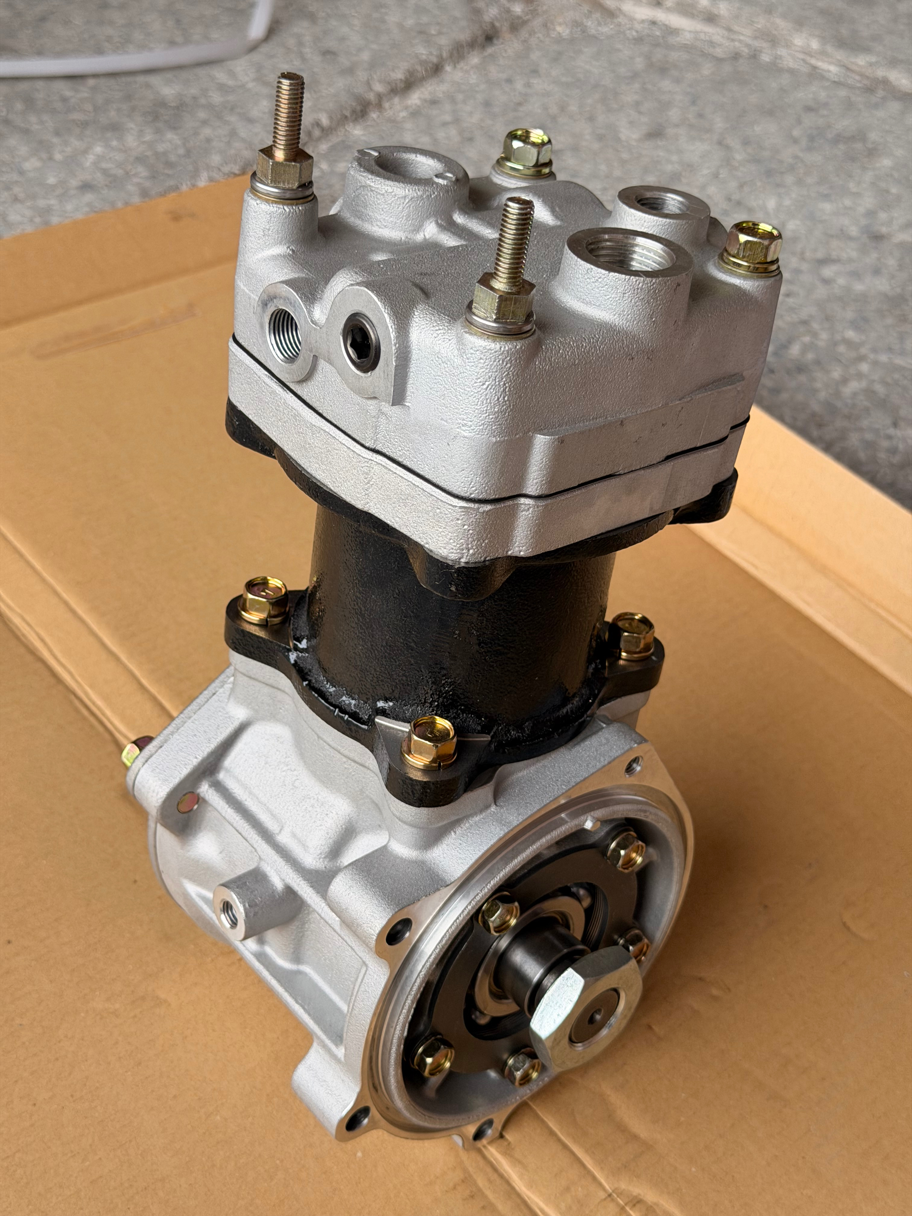 29100-2930 Air compressor FOR HINO J08C