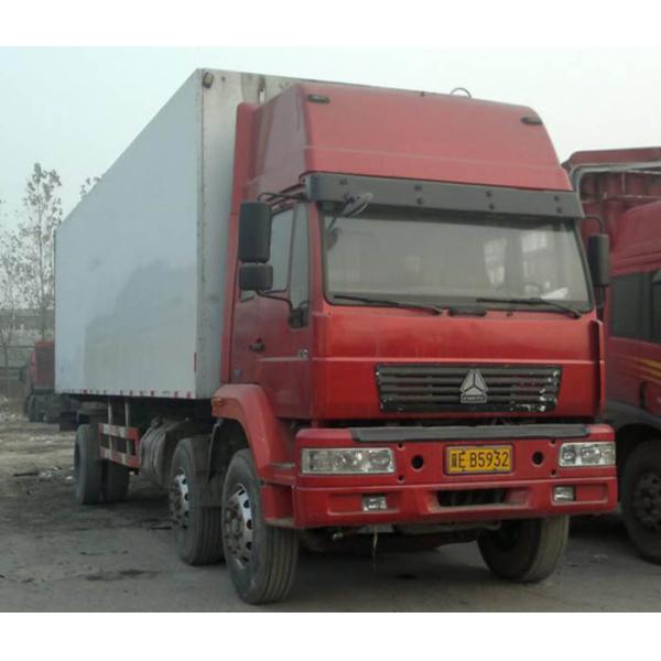 25 тонн SINOTRUK Refrigerated тележка LHD 6X4 еды, тележка коробки холодильника