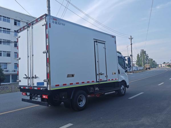 FRP Panels Pure Electric Refrigerated Box Truck With Side Door Refrigerator Cargo Truck