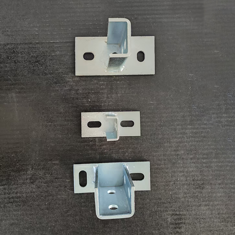 Hot Dip Unistrut Base Plate Foundation Connector PV Channel Strut Fittings